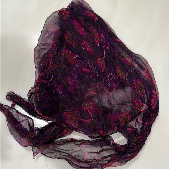 Accessories - Elegant Purple and Pink Scarf